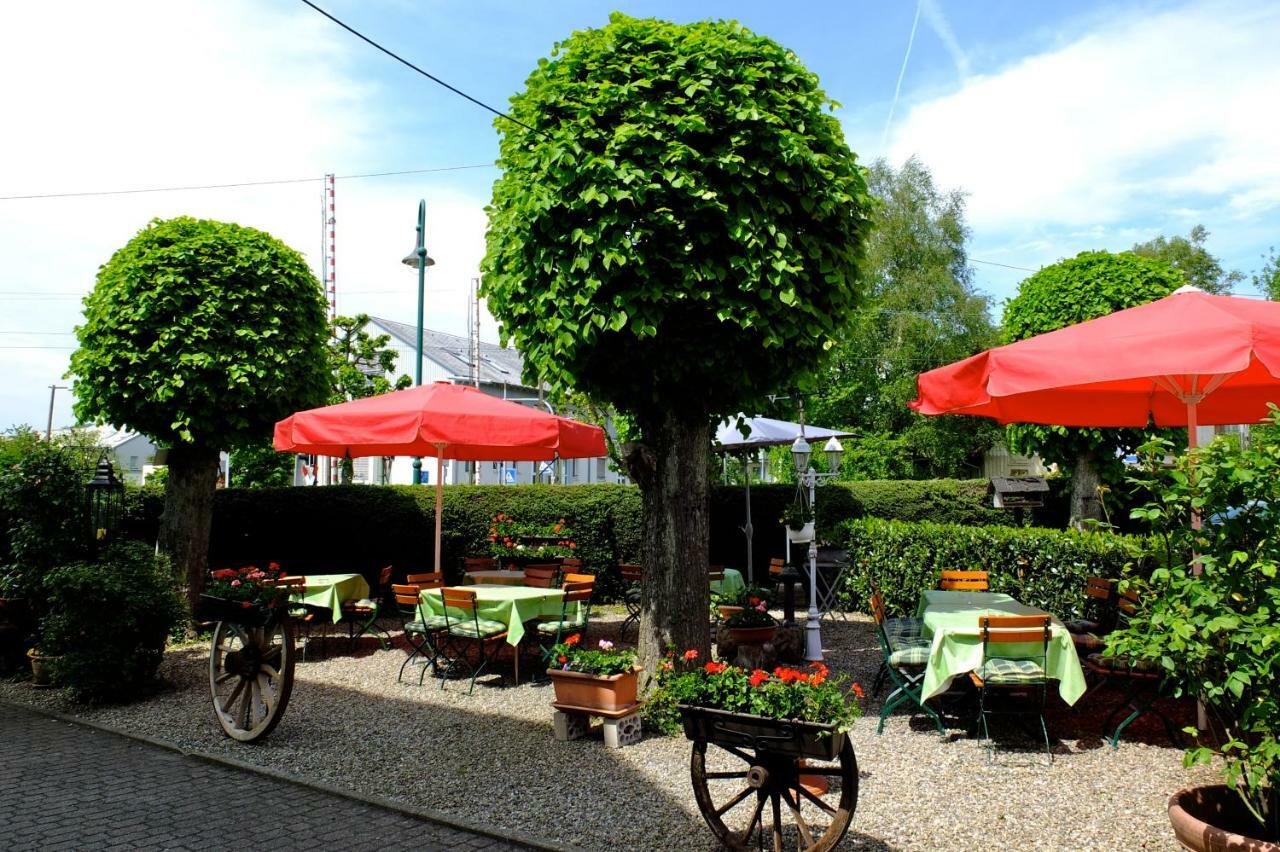 Hotel Löwen Kirchzarten Buitenkant foto